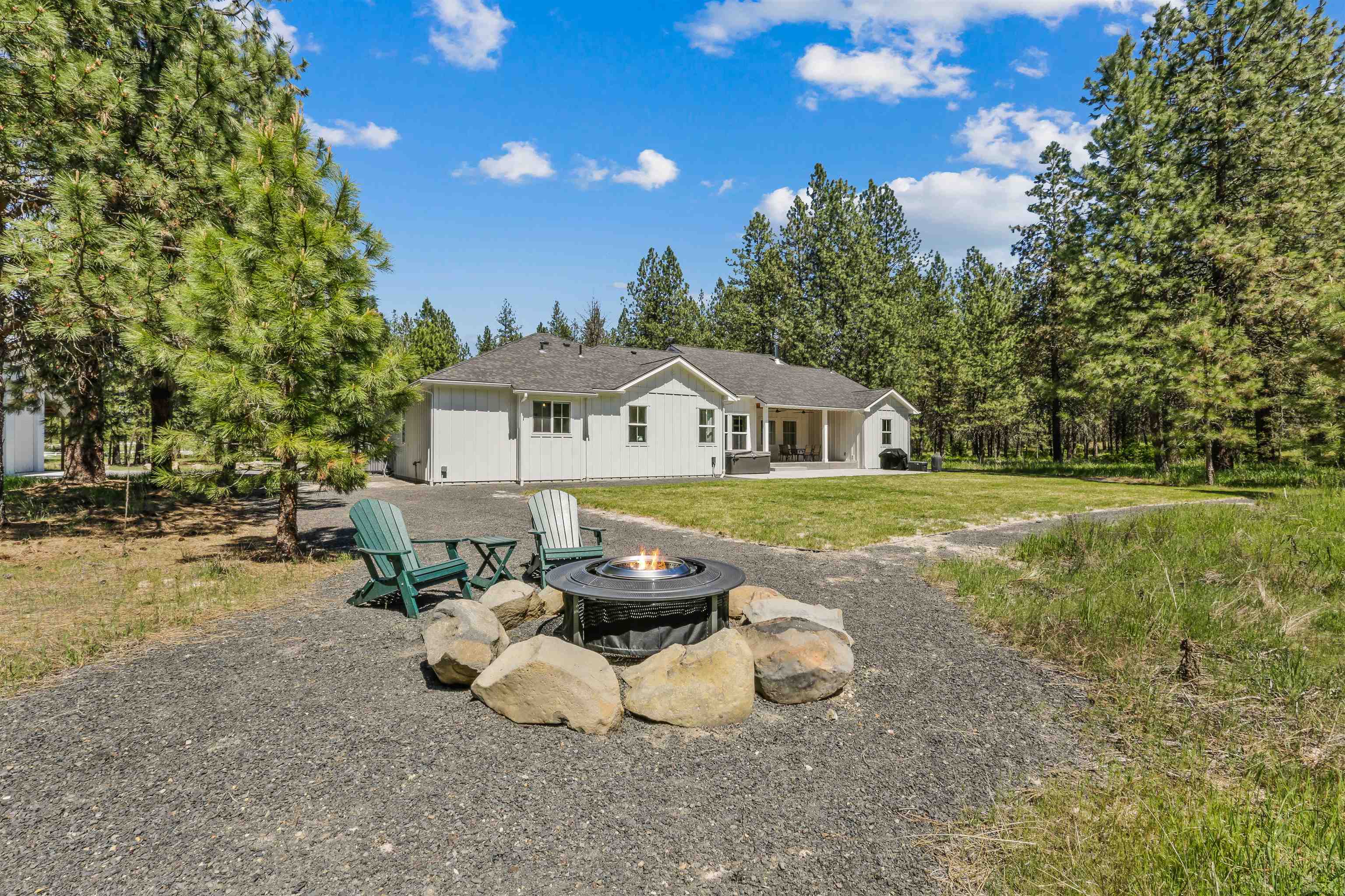13815 West Charles Road Nine Mile Falls, WA 99026 - Photo 35 of 39