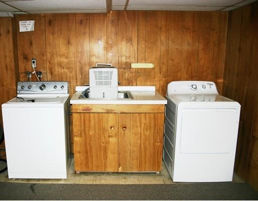 34 Cornwall Street Springfield, MA 01104 - Photo 18 of 23 Gallery Image 18