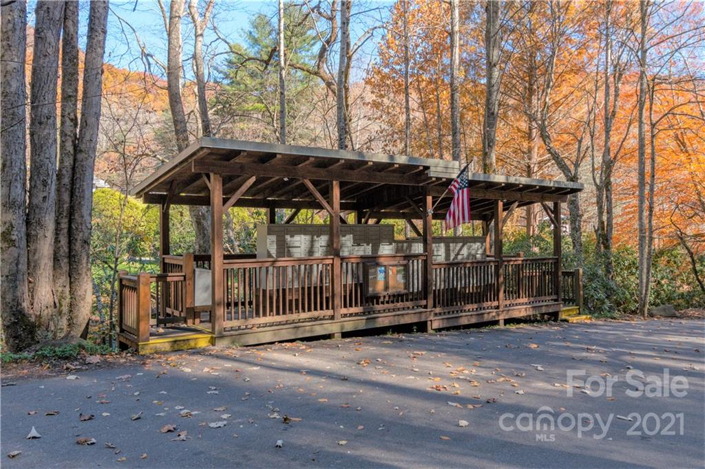 8 A Chestnut Flats Road, Unit 8A Waynesville, NC 28786 - Photo 12 of 16 Gallery Image 12