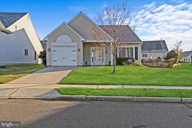 $370,000 | 3 Covered Bridge Circle, Columbus, NJ 08022