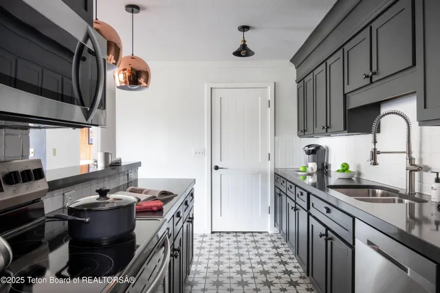 $2,900,000 | 3655 West Michael Drive, Unit C4, Teton Village, WY 83025