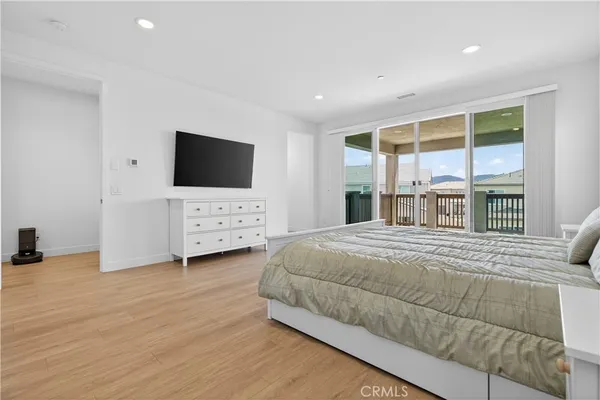 $1,375,000 | 17728 Ridgeline Court, Canyon Country, CA 91350