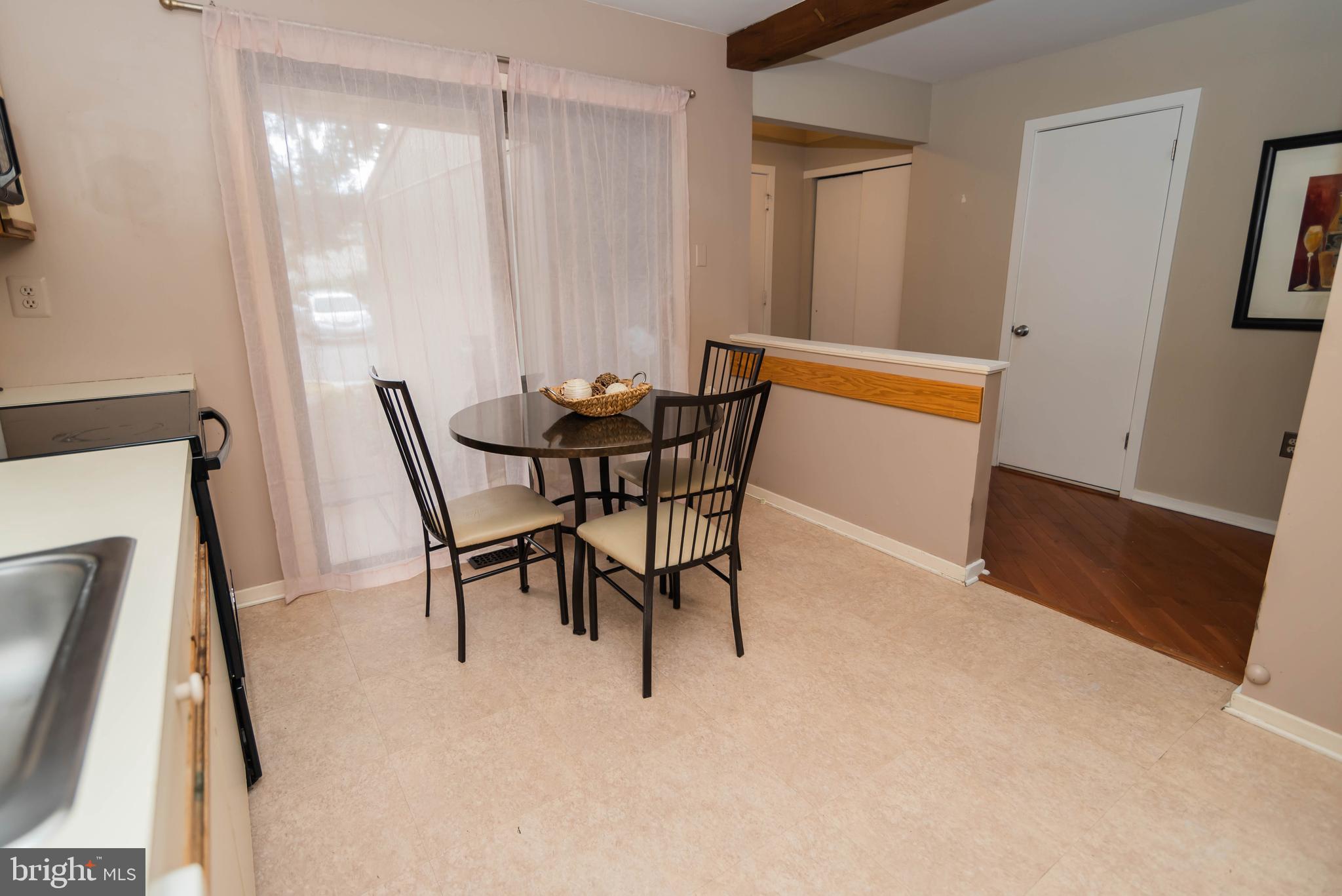 1700 Chippewa Ridge Ambler, PA 19002 - Photo 3 of 28 Gallery Image 3