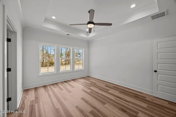 $499,900 | 98 Morning Glory Drive, Minnesott Beach, NC 28510