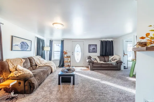 $215,000 | 207 South Poplar Street, Lagrange, IN 46761