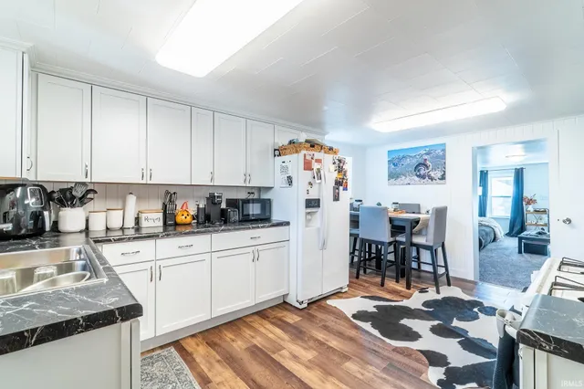 $215,000 | 207 South Poplar Street, Lagrange, IN 46761