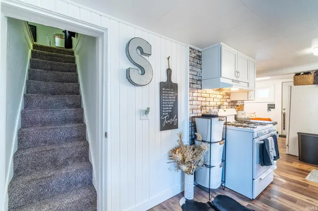 $215,000 | 207 South Poplar Street, Lagrange, IN 46761