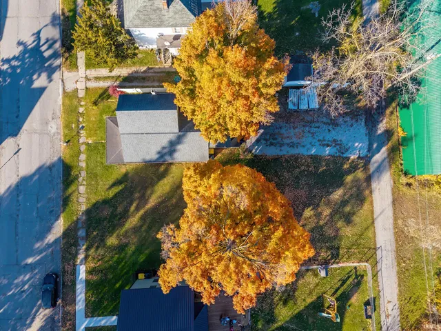 $215,000 | 207 South Poplar Street, Lagrange, IN 46761