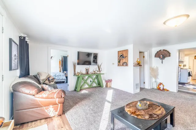 $215,000 | 207 South Poplar Street, Lagrange, IN 46761