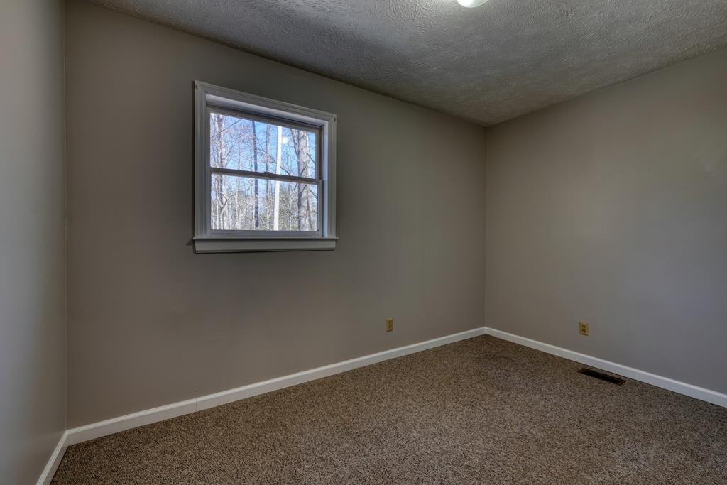 7 Cornflower Road Blairsville, GA 30512 - Photo 24 of 41 Gallery Image 24
