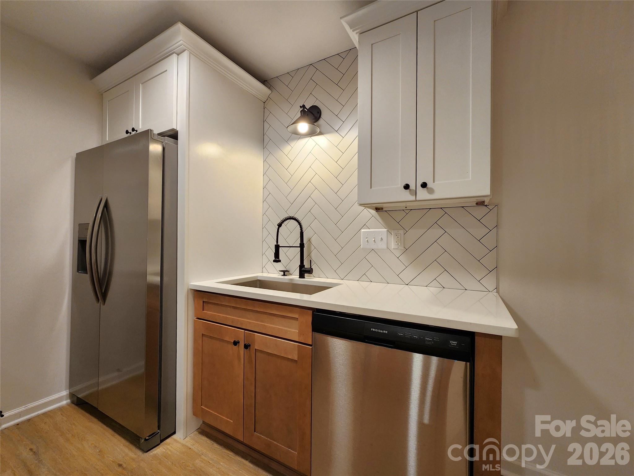 8635 Crows Nest Lane Charlotte, NC 28226 - Photo 9 of 32