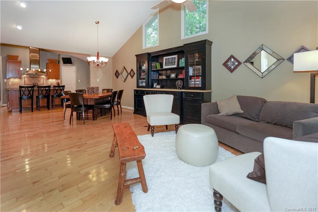 727 Concord Road Davidson, NC 28036 - Photo 2 of 22 Gallery Image 2