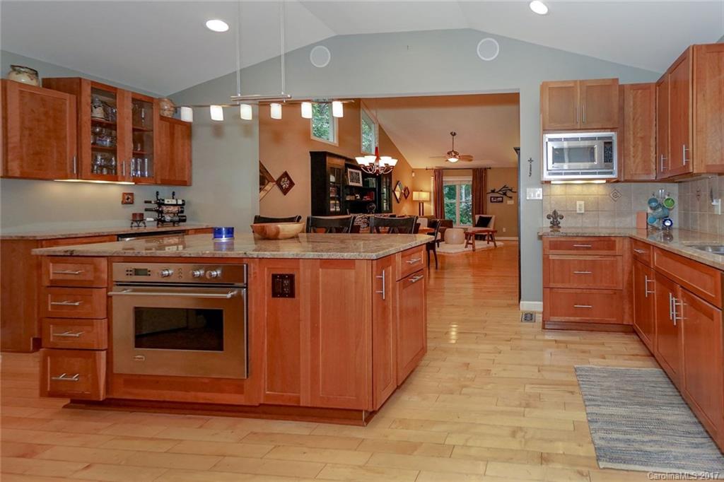 727 Concord Road Davidson, NC 28036 - Photo 3 of 22 Gallery Image 3
