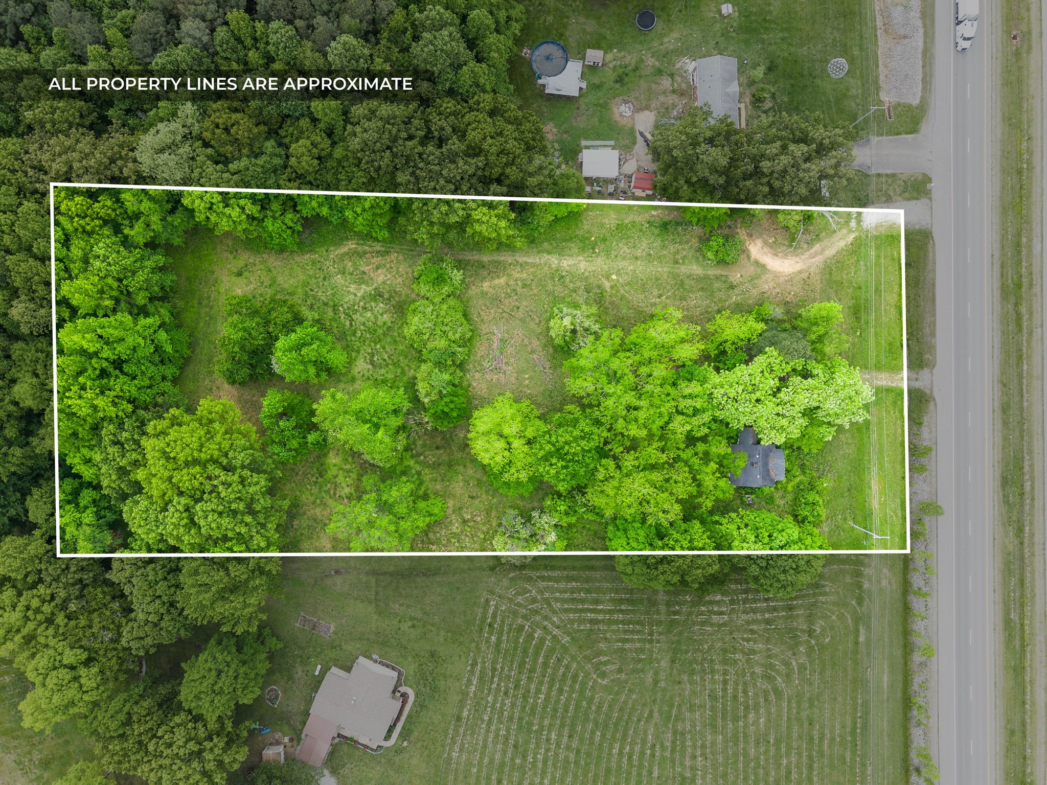 4888 Dover Road Indian Mound, TN 37079 - Photo 5 of 25 a view of a tennis court