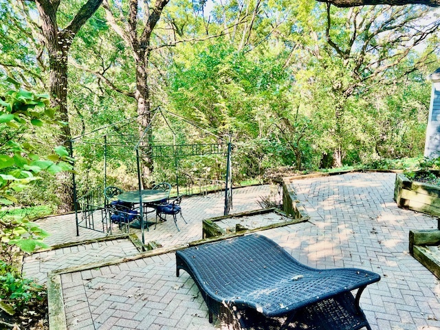 144 Algonquin Road Barrington Hills, IL 60010 - Photo 44 of 53 a view of deck and patio