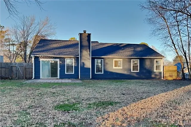 $2,125 | 1510 River Rock Trace, Woodstock, GA 30188