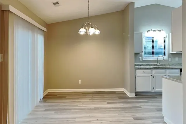 $2,125 | 1510 River Rock Trace, Woodstock, GA 30188