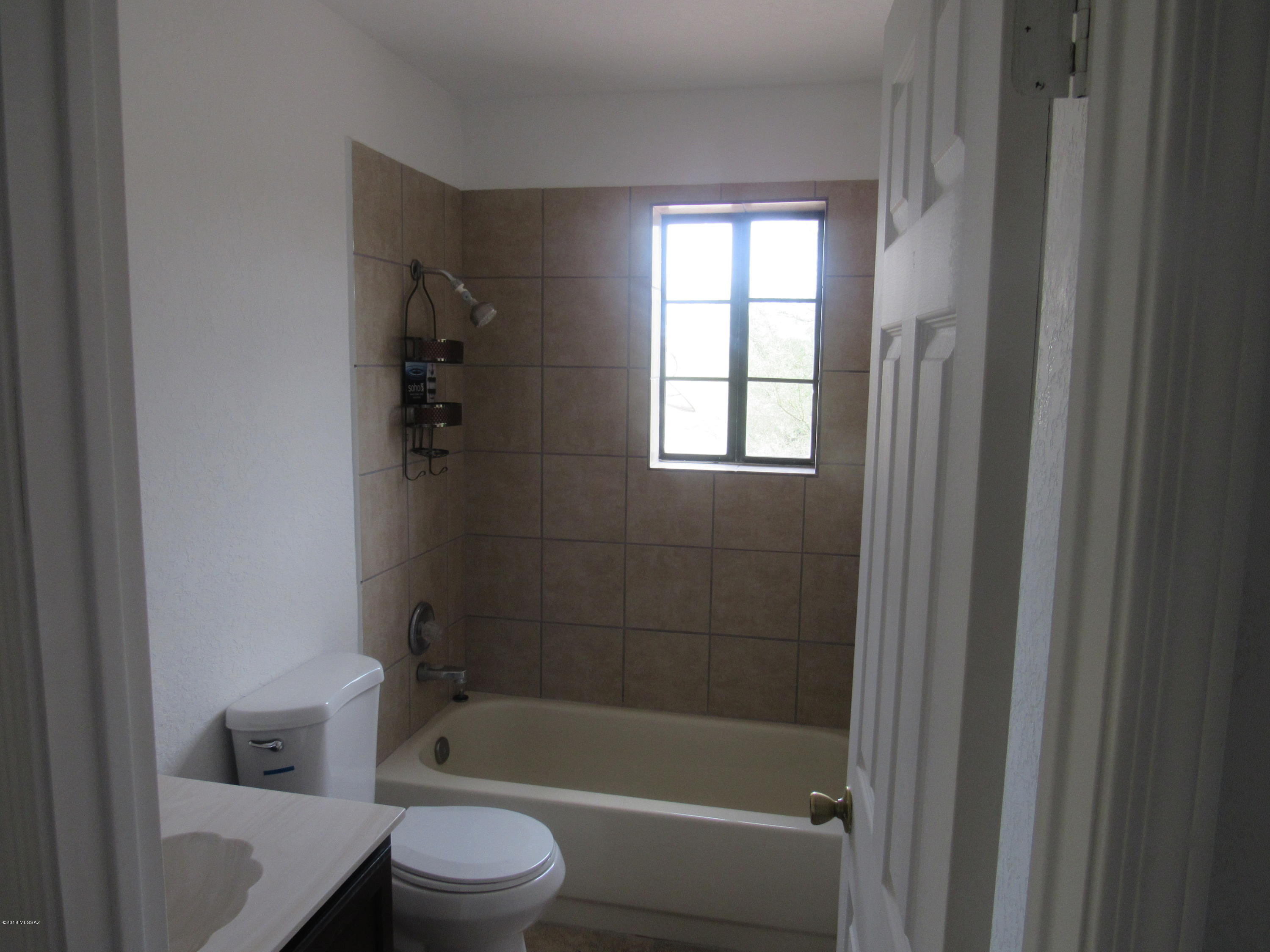 993 Alegre Corte Rio Rico, AZ 85648 - Photo 7 of 13