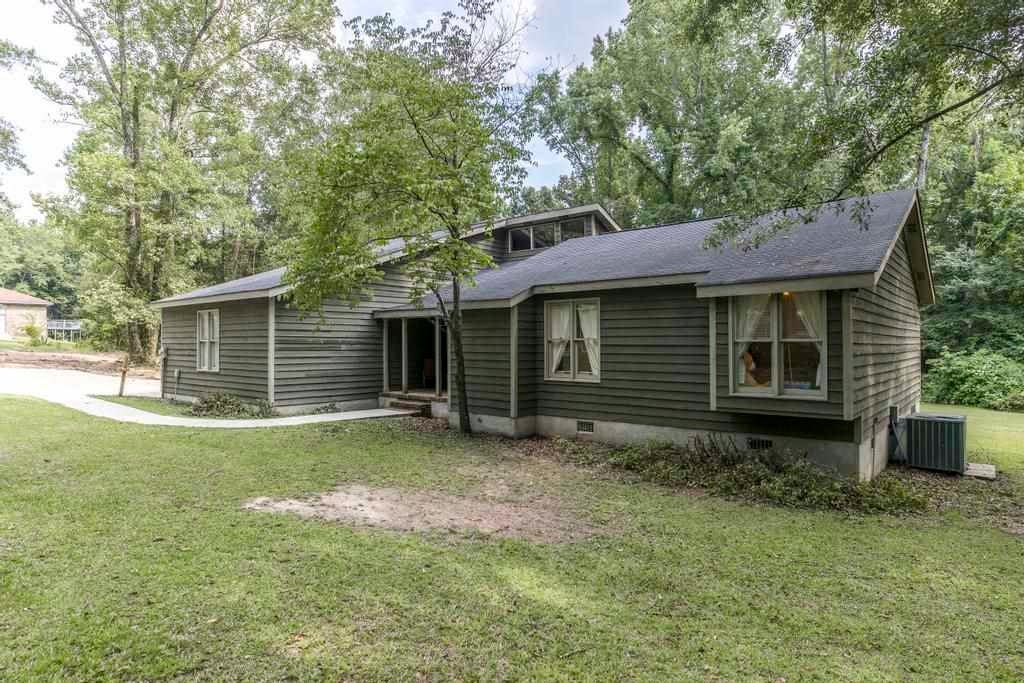 6150 Sandy Point Road Lizella, GA 31052 - Photo 2 of 29 Gallery Image 2