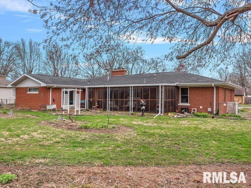 13 Sunny Side Drive Springfield, IL 62702 - Photo 36 of 41
