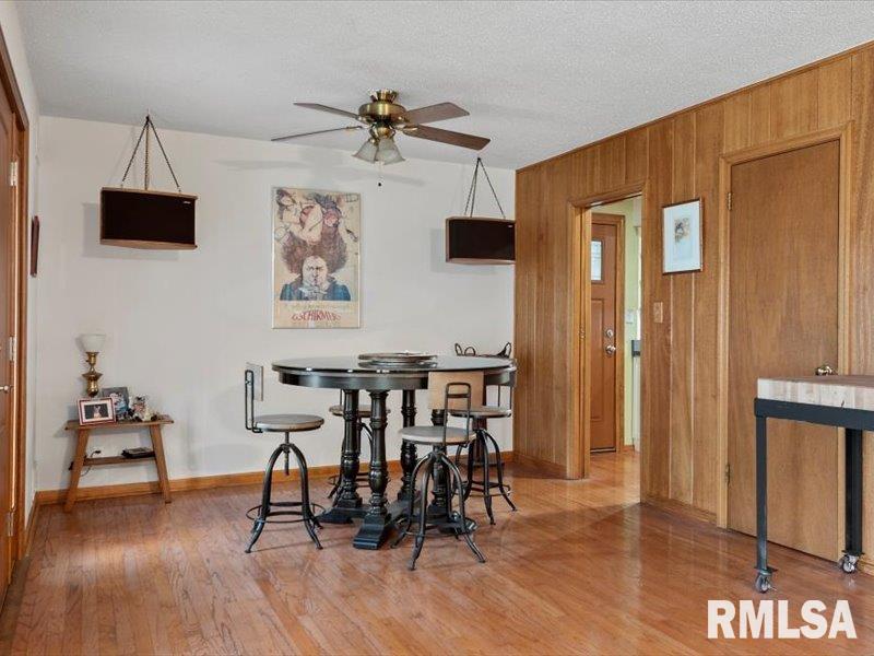 13 Sunny Side Drive Springfield, IL 62702 - Photo 8 of 41