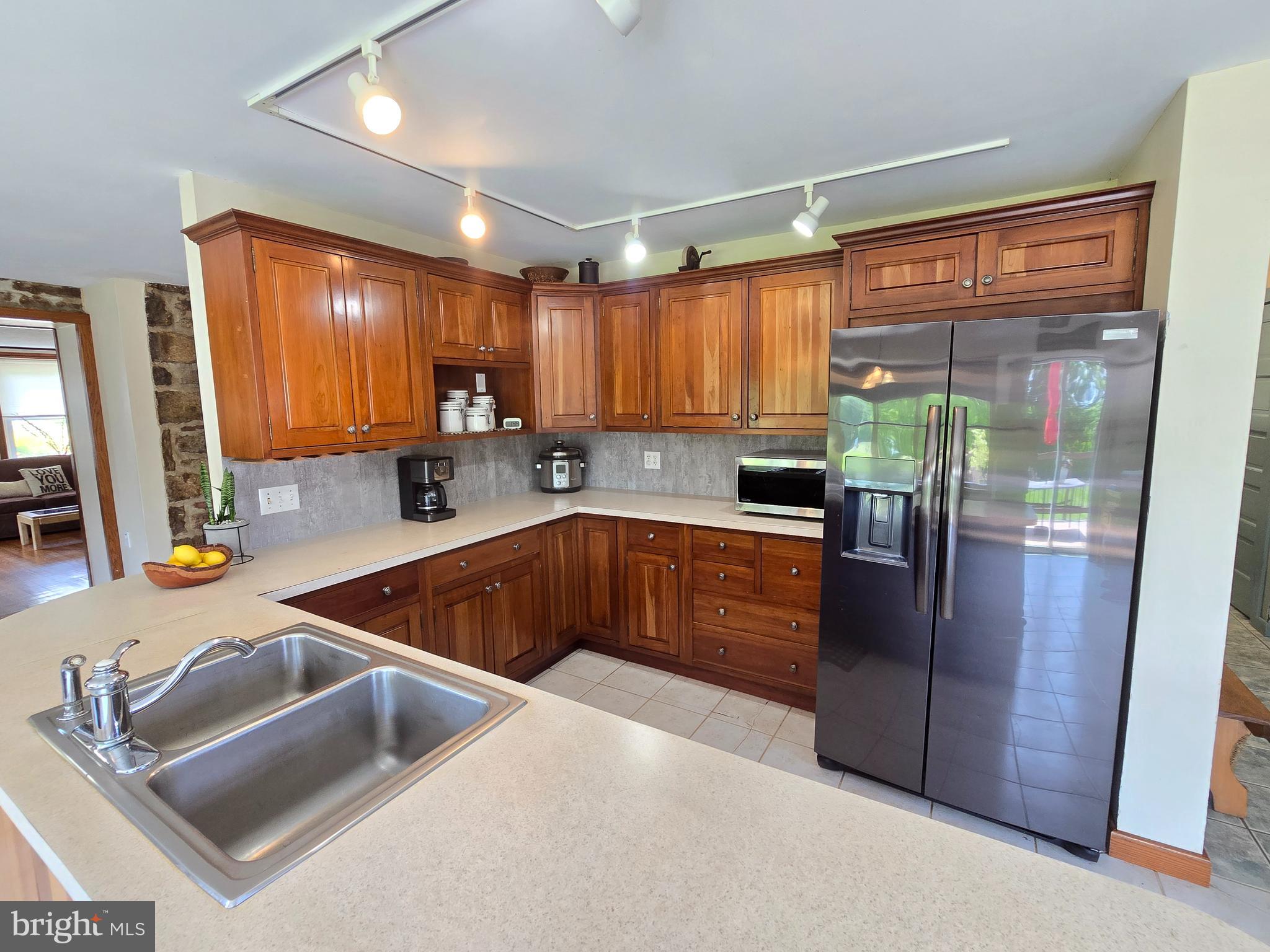 11 Clay Valley Road Fleetwood, PA 19522 - Photo 14 of 55