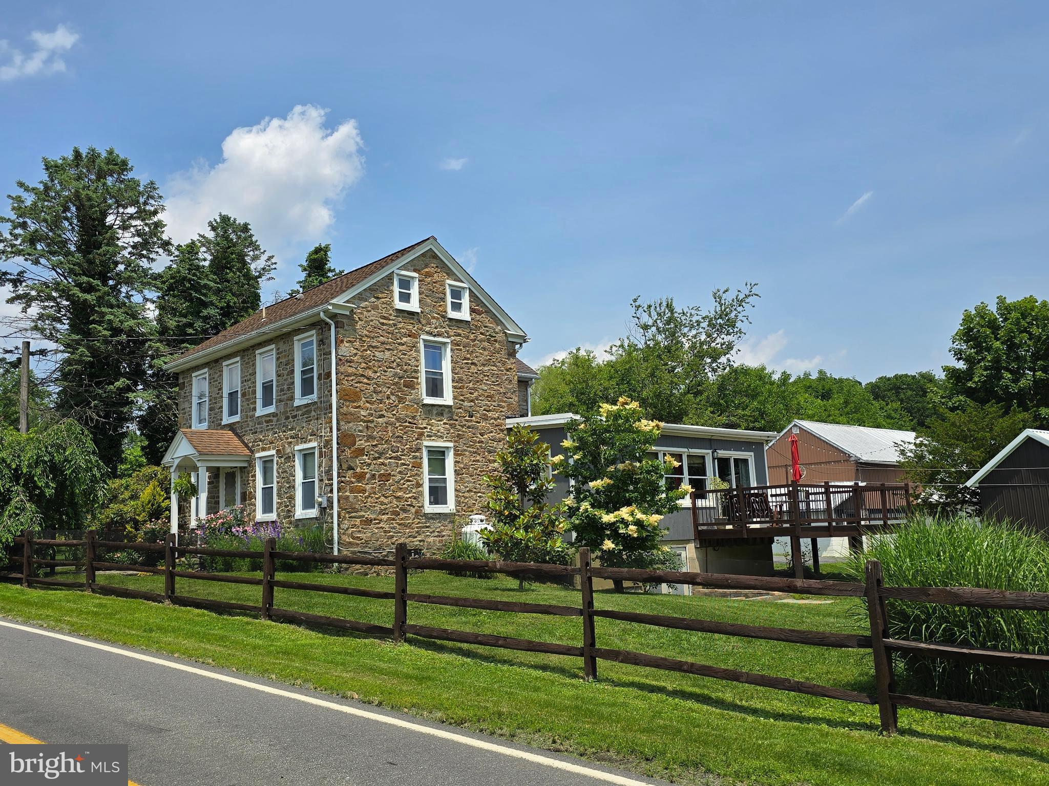 11 Clay Valley Road Fleetwood, PA 19522 - Photo 2 of 55