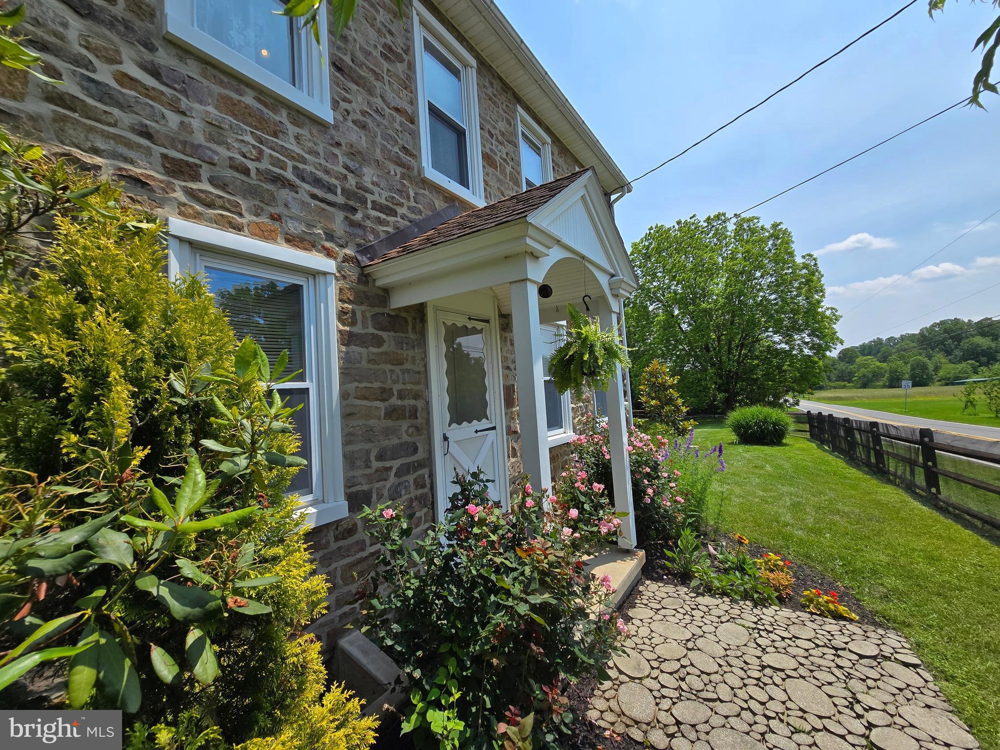 11 Clay Valley Road Fleetwood, PA 19522 - Photo 4 of 55