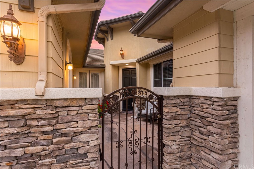 2396 Sageleaf Circle Corona, CA 92882 - Photo 7 of 56