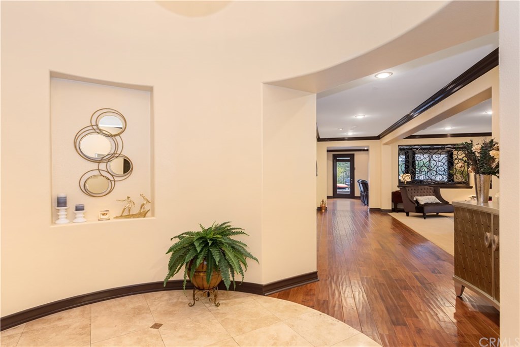 2396 Sageleaf Circle Corona, CA 92882 - Photo 10 of 56