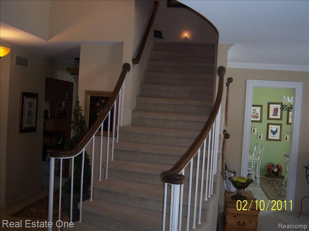 6455 Noble Road, Unit 15 West Bloomfield, MI 48322 - Photo 14 of 23 Stair Case