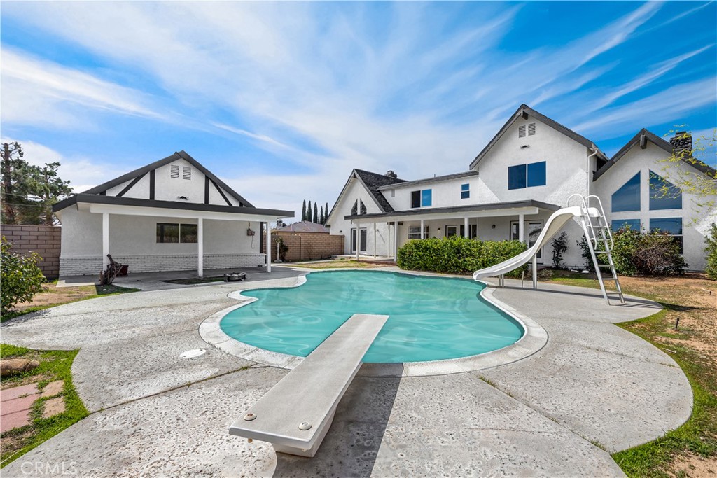 14287 Bochee Road Apple Valley, CA 92307 - Photo 1 of 1 Gallery Image 1