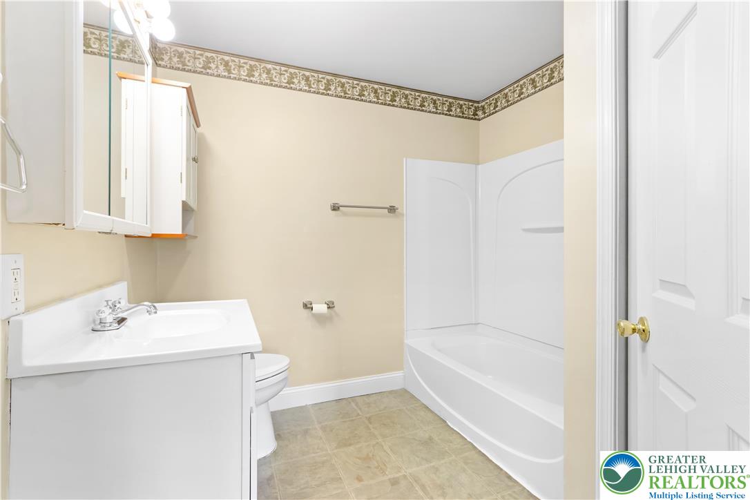 4029 Main Street, Unit B Slatedale, PA 18079 - Photo 20 of 26