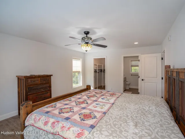 a view of a floor plan