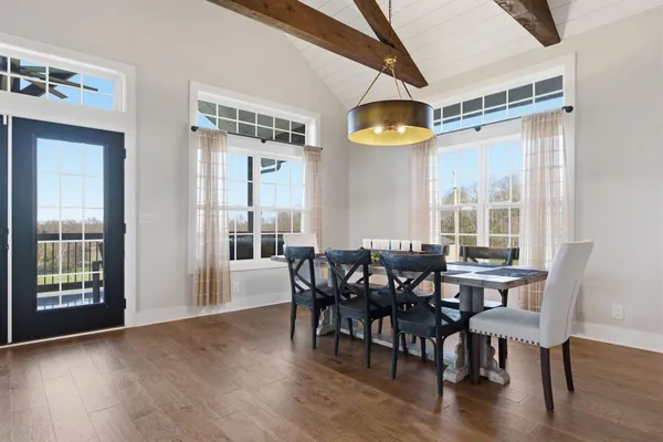 $999,999 | 4041 Liverworth Road, Southside, TN 37171