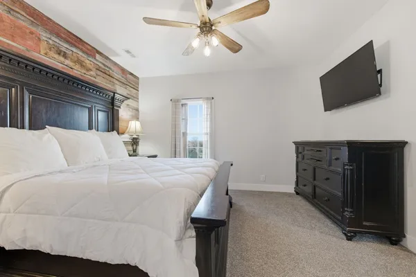 $999,999 | 4041 Liverworth Road, Southside, TN 37171