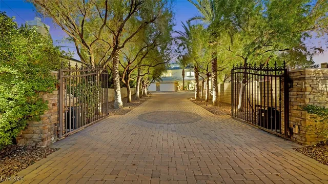 $2,999,999 | 104 Augusta Place, Henderson, NV 89074