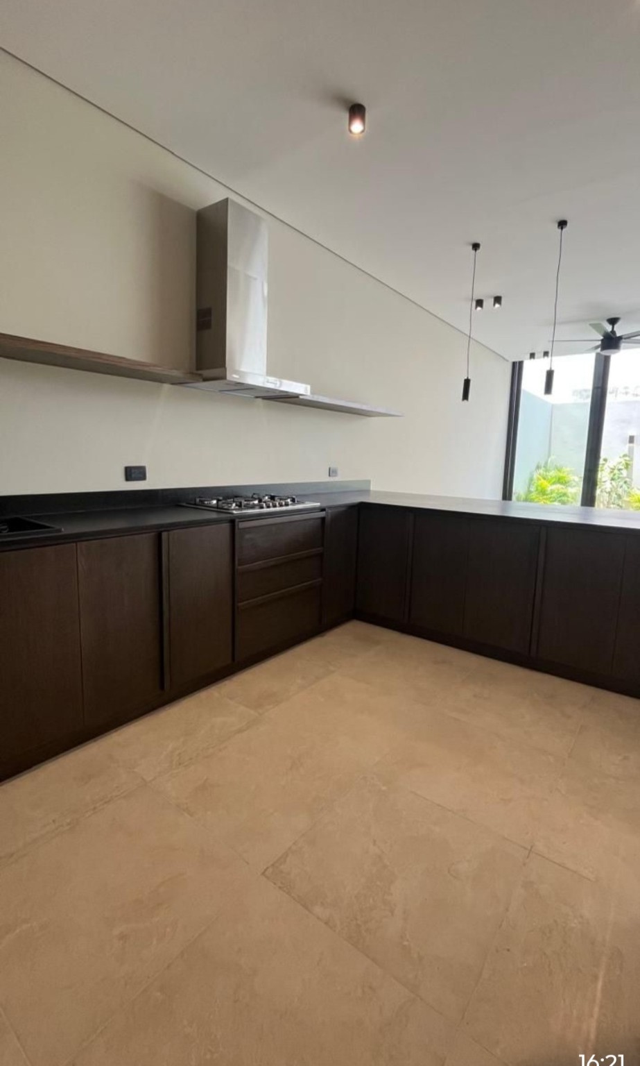 10 Río Residencial Street, Unit 17 Hankamer, TX 77560 - Photo 5 of 12 a kitchen with an oven