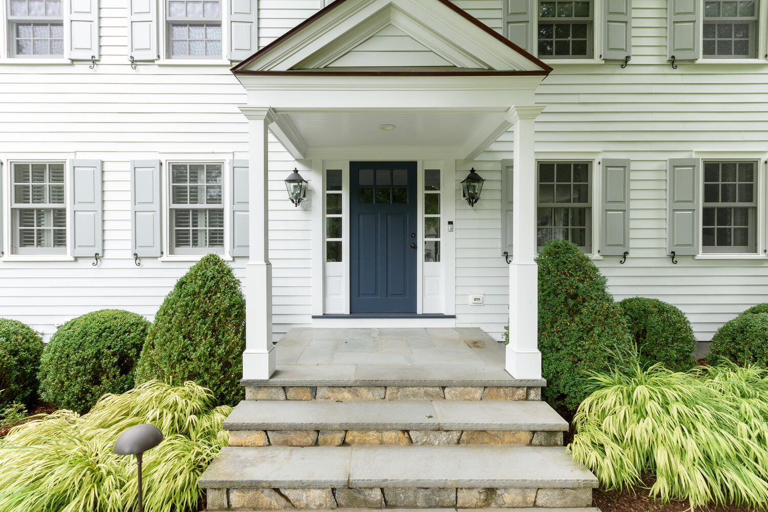 31 Briar Brae Road Darien, CT 06820 - Photo 5 of 40 front view of a house