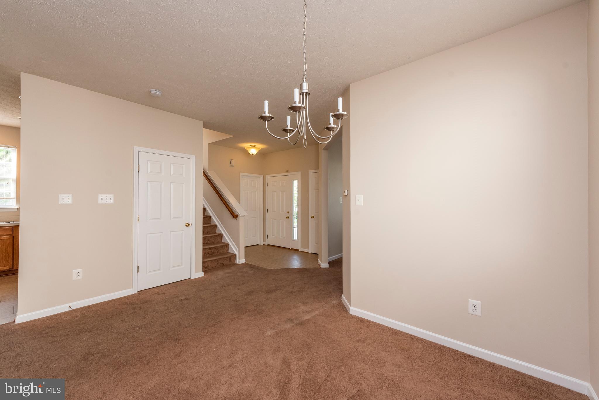 718 MacDill Road Baltimore, MD 21220 - Photo 9 of 34 Dining Room