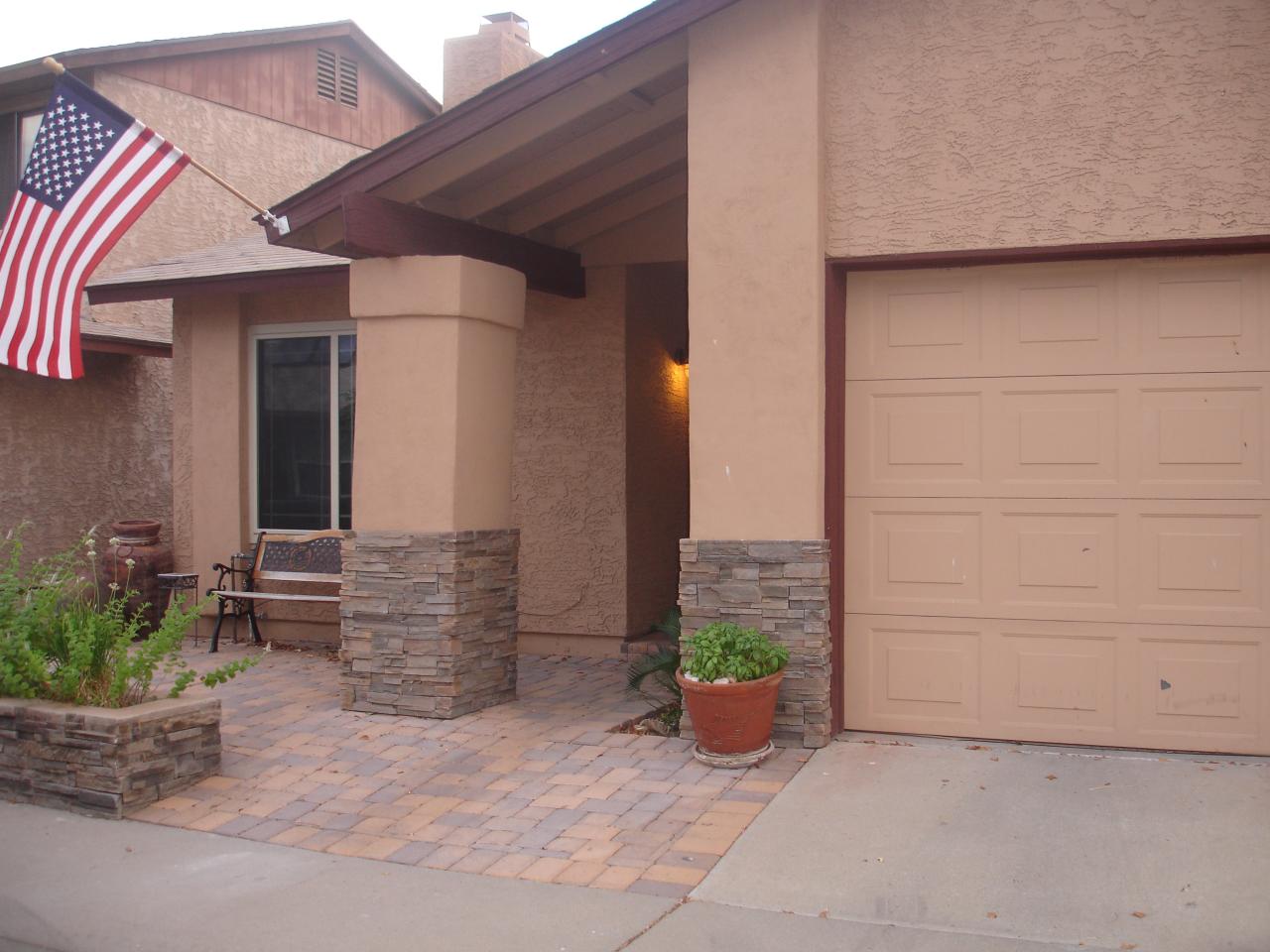 2649 West Hearn Road Phoenix, AZ 85023 - Photo 1 of 17 Front of Home