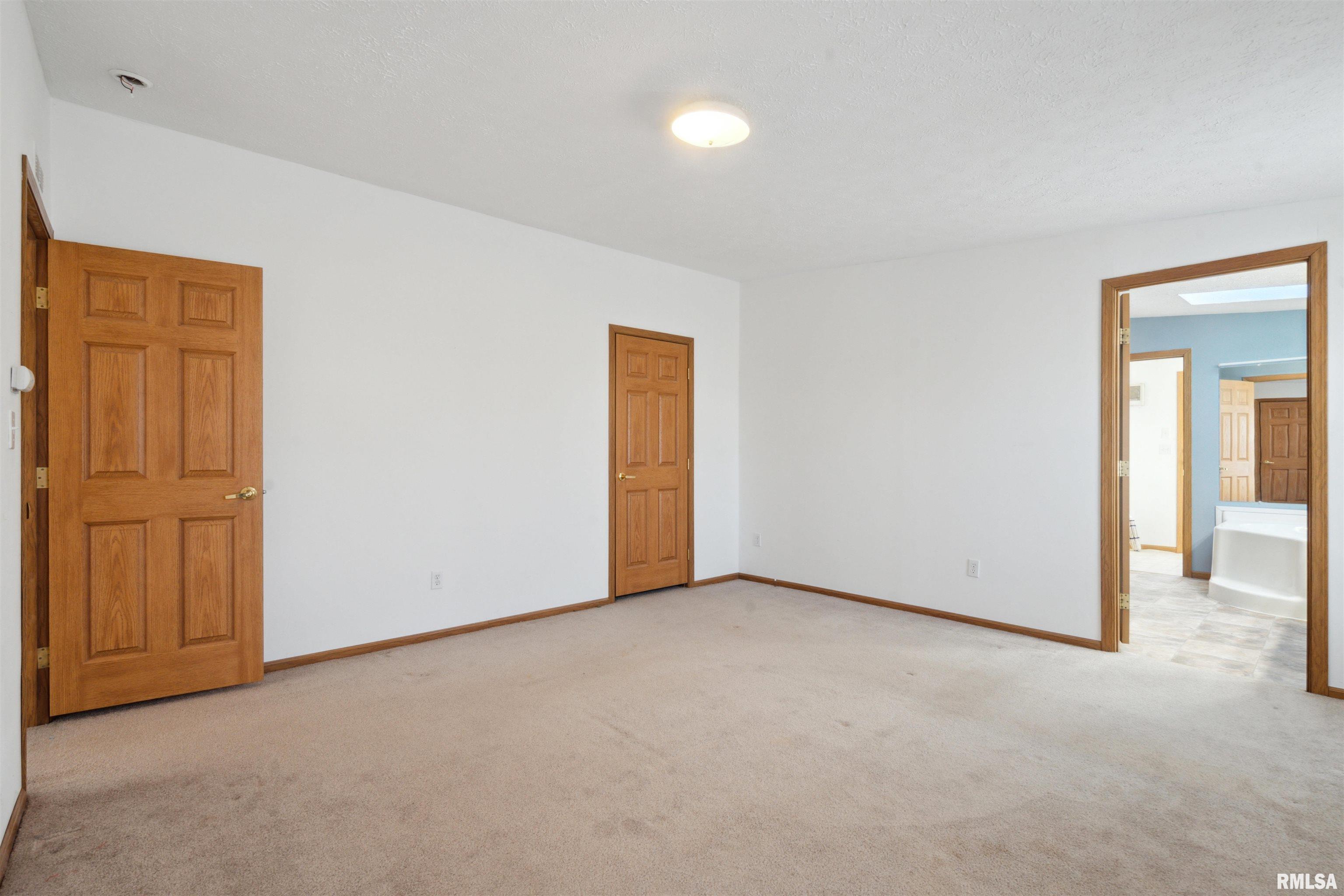 402 Harding Avenue Lowden, IA 52255 - Photo 20 of 26 Gallery Image 20