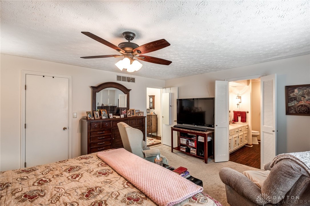 423 North Alpha Bellbrook Road Dayton, OH 45434 - Photo 25 of 33