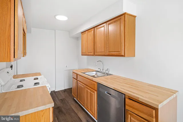 $410,000 | 3411 Morrell Avenue, Philadelphia, PA 19114