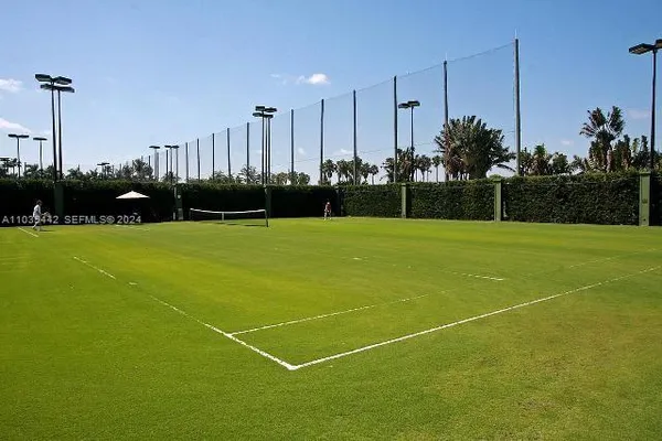 $28,000 | 19223 Fisher Island Drive, Unit 19223, Miami Beach, FL 33109