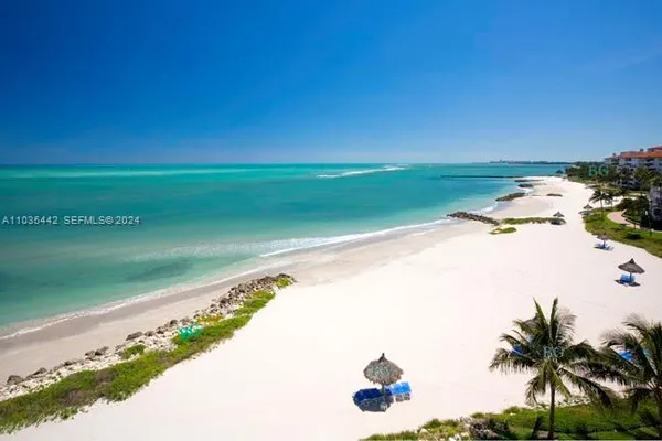 $28,000 | 19223 Fisher Island Drive, Unit 19223, Miami Beach, FL 33109