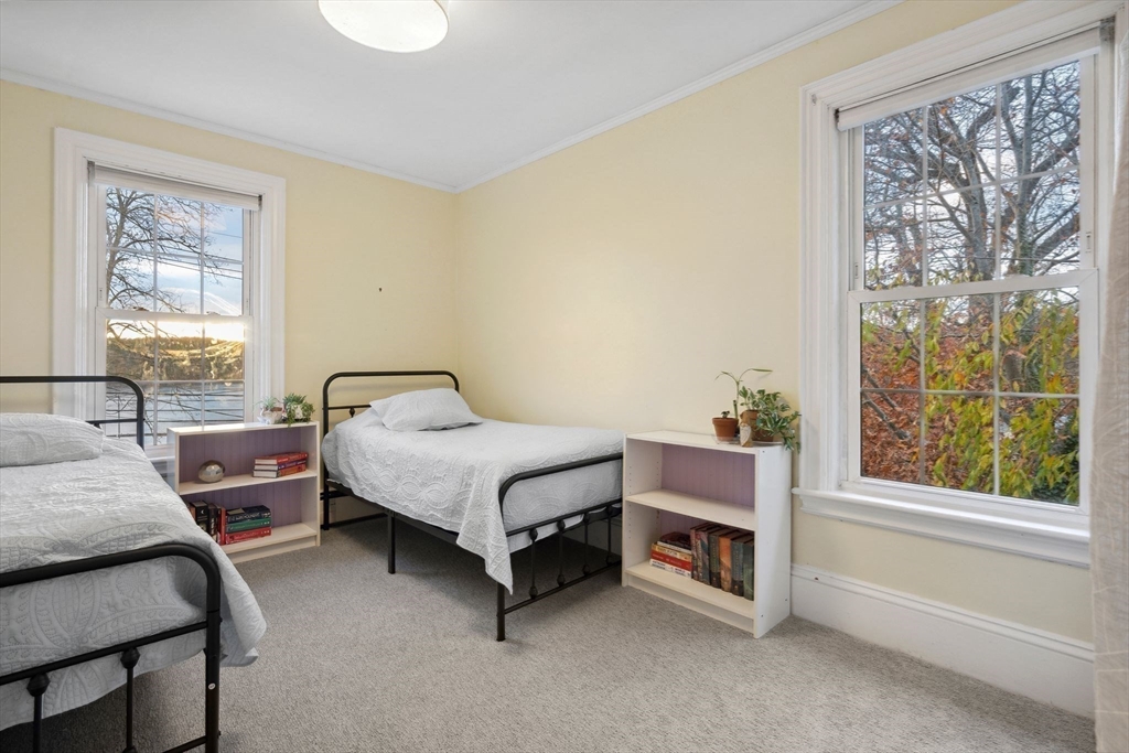 460 Main Street Amesbury, MA 01913 - Photo 20 of 37