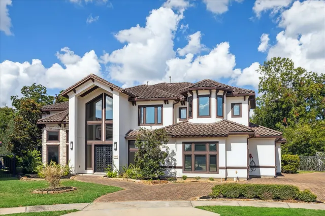 $2,699,000 | 79 Amber Hollow Court, Sugar Land, TX 77479