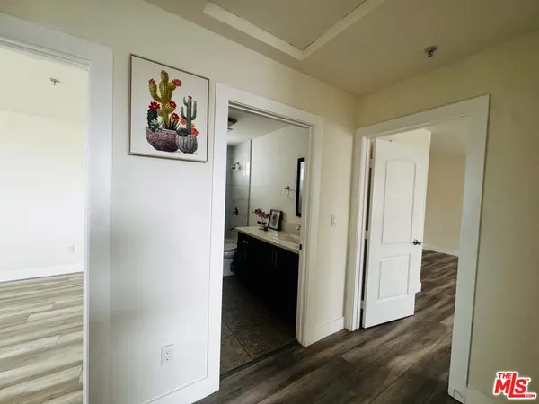 $4,590 | 601 West 84th Street, Unit 601 1/2, Los Angeles, CA 90044