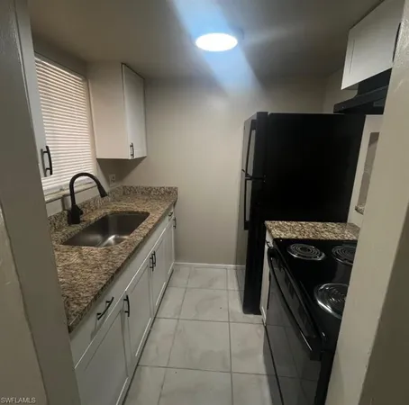 $1,295 | 3953 Pearl Street, Unit 2, Fort Myers, FL 33916